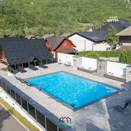Queen Holiday home