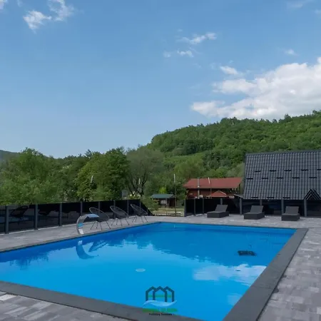 Queen Holiday home